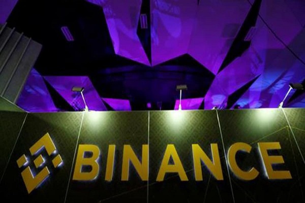 Binance: UK financial regulator bans world’s largest crypto exchange
