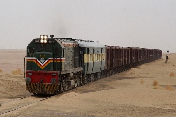  Iran-Pakistan freight train service resumed