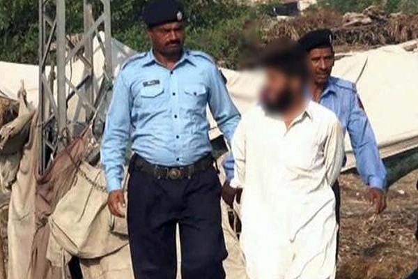  Islamabad Police arrest man carrying pistol outside Parliament House