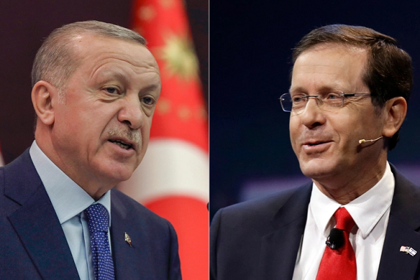  Turkish and Israeli presidents hold rare telephone talk