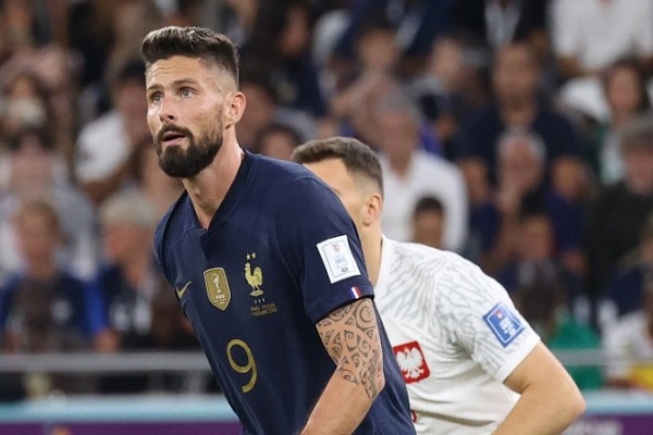  Olivier Giroud becomes France’s all-time top scorer with 52 goals