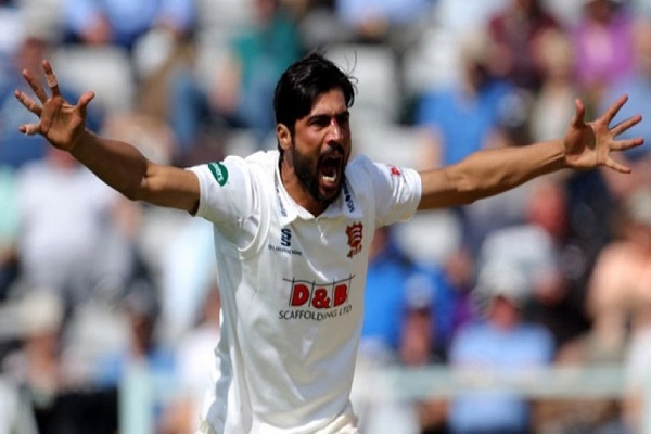  Derbyshire signs fast bowler Mohammad Amir