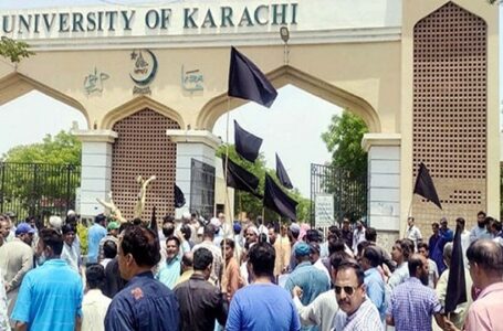 University of Karachi teachers end strike