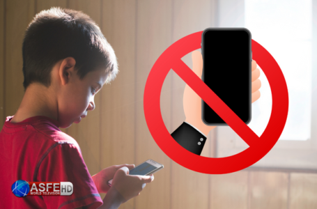 Cell phones not allowed in Khyber Pakhtunkhwa schools