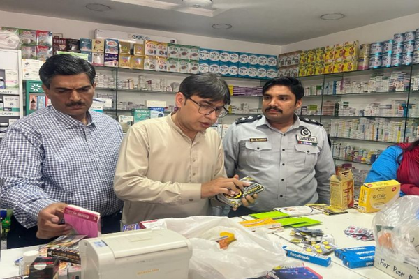  FIA takes action against fake drugs in Lahore
